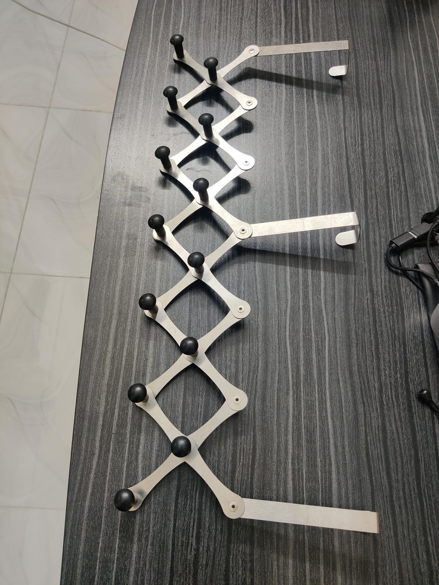 Ss Flexible 13 Hook Door Hanger / এসএস ফ্লেক্সিবল ডোর হ্যাংগার